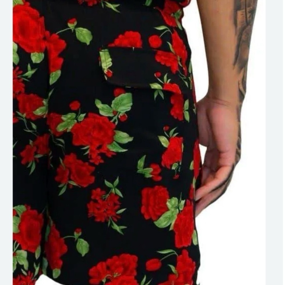 Island Avenue Daily Red Roses Floral Drawstring Shorts Men’s Size Large - Picture 4 of 14